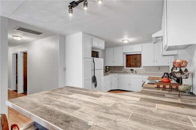 38 N Hanford Ave, East Wenatchee, WA 98802 - photo 6