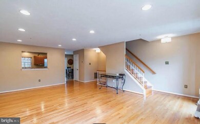 1533 Ashburnham Dr, Crofton, MD 21114 - photo 4