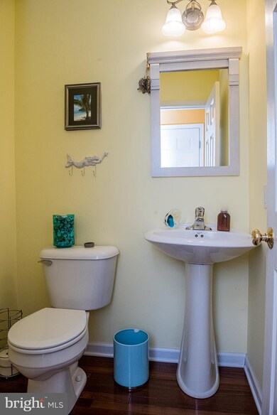 1012 Highview Ct, Temple, PA 19560 - photo 5