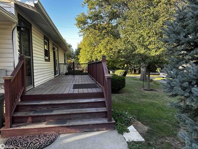 901 S Mathew St, Shenandoah, IA 51601 - photo 6
