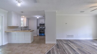 10413 Charpentier-74004