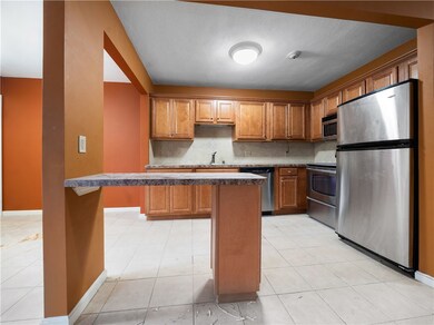 400 New River Rd unit 112, Manville, RI 02838 - photo 4