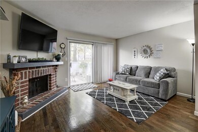 8038 Halsey St, Lenexa, KS 66215 - photo 5