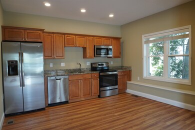 21 E Pearl St unit 3, Nashua, NH 03060 - photo 2