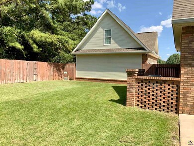 208 Estates Way, Warner Robins, GA 31088 - photo 7