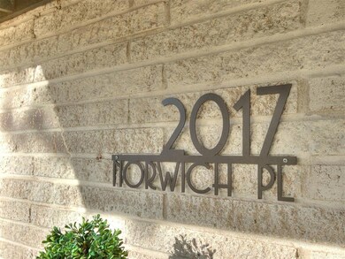 2017 Norwich Place, Yukon, OK 73099 - photo 2