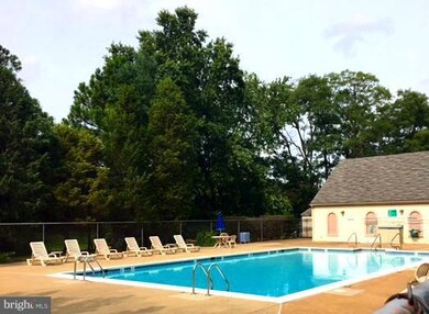 13587 Orchard Dr unit 3587, Clifton, VA 20124 - photo 5