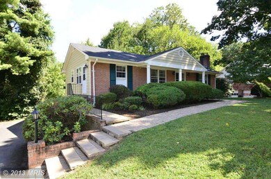 8230 Kay Ct, Annandale, VA 22003 - photo 2