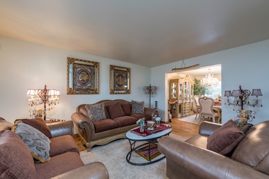 4109 Sarah Dr, Zion, IL 60099 - photo 4