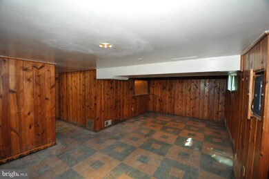 6000 Rosedale Dr, Hyattsville, MD 20782 - photo 5