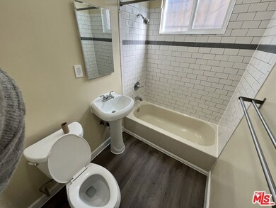 4832 W 17th St unit 1, Los Angeles, CA 90019 - photo 6