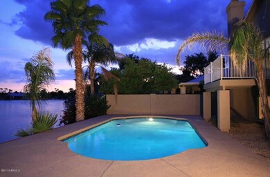 Night-Pool