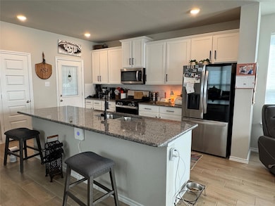 2917 Dixondale Dr, Fort Worth, TX 76108 - photo 2