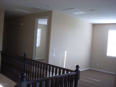 LOFT/ BEDROOMS 2-3