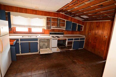 244 N Oak St, Dadeville, AL 36853 - photo 5