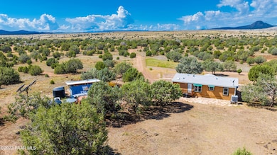 112b Juniperwood Ranch, Ash Fork, AZ 86320 - photo 6