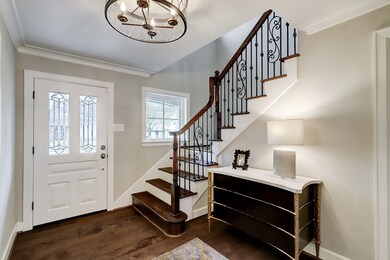 111 Stoney Creek Dr, Houston, TX 77024 - photo 5