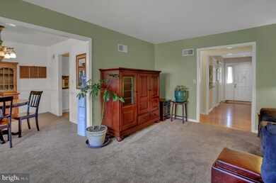 550 Allenview Dr, Mechanicsburg, PA 17055 - photo 5