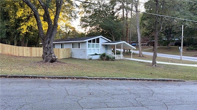 2764 Plantation Dr, Atlanta, GA 30344 - photo 2