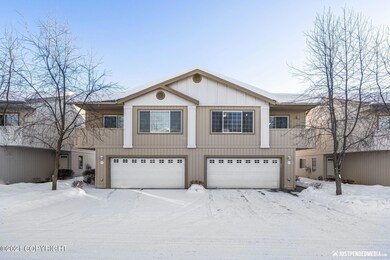 5574 Sapphire Loop - Full Front