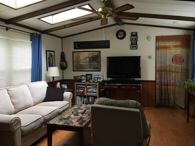 25 Tricia St, Seabrook, NH 03874 - photo 5