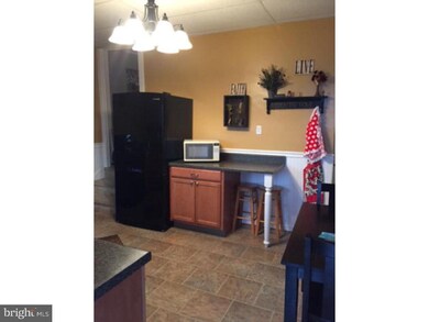 315 Arlington St, Tamaqua, PA 18252 - photo 3