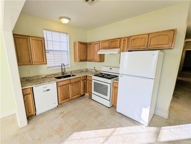 2221 Saint Philip St, New Orleans, LA 70119 - photo 4