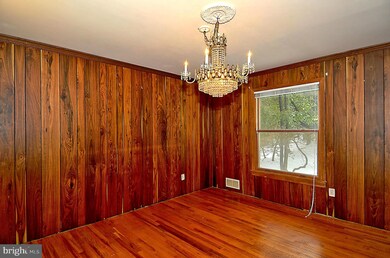 8806 Tallyho Trail, Potomac, MD 20854 - photo 7