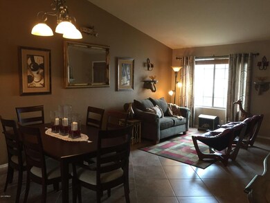 10322-living room