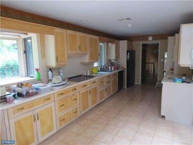 44 Meadow Glen Ln, Reading, PA 19607 - photo 3