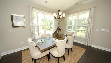 Eaton-A-1733_TW-Model-Lot-3_Dining2