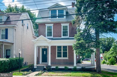 132 W Walnut St, North Wales, PA 19454 - photo 2