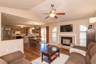 2336 Westchester Dr, Maryville, IL 62062 - photo 4