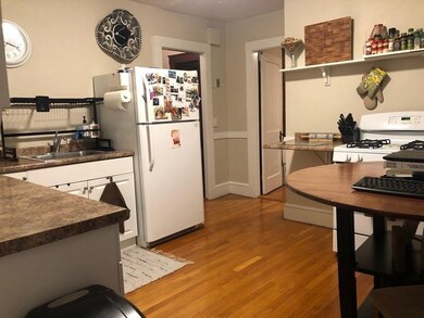 256 Robbins St unit A, Waltham, MA 02453 - photo 3