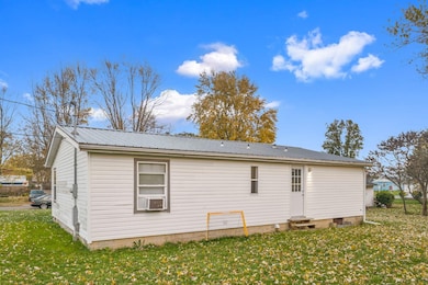 119 S High St, Caledonia, OH 43314 - photo 7