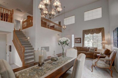 FORMAL LIVING/DINING
