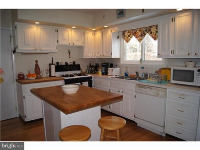 1541 Pennsylvania Ave, Paoli, PA 19301 - photo 5