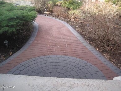 126 Saddle Brook Ln, Hawley, PA 18428 - photo 5