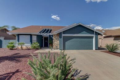 1726 East Vineyard MLS Size (3)