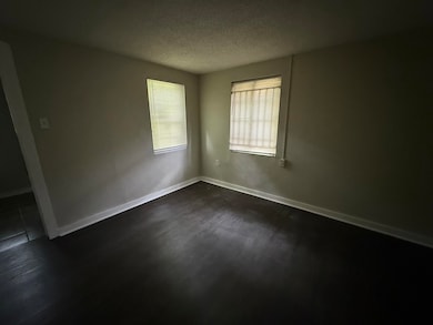 1439 Menager Rd, Memphis, TN 38106 - photo 7