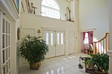 002_FOYER