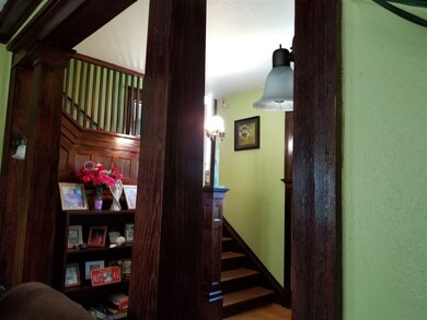 438 2nd St, Columbus Junction, IA 52738 - photo 4