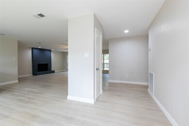 2207 N Belmont Dr, Richmond, TX 77469 - photo 7