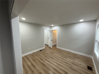 697 Manton Ave, Providence, RI 02909 - photo 7