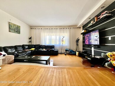 50 May Place, Staten Island, NY 10312 - photo 5