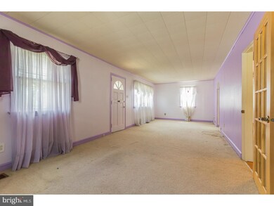 421 Oak St, Audubon, NJ 08106 - photo 3