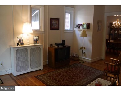 2425 Wynnefield Dr, Havertown, PA 19083 - photo 4