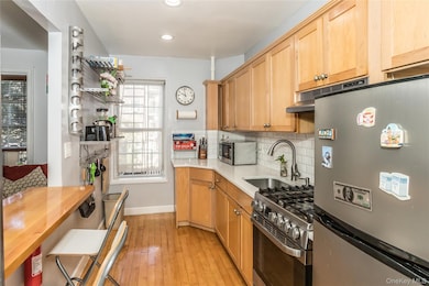 51-28 30th Ave unit 3, Woodside, NY 11377 - photo 6