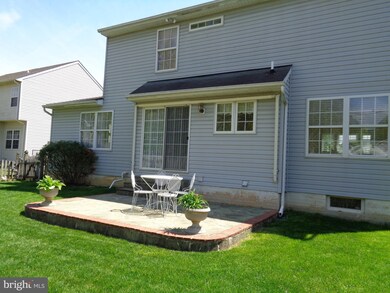 8 Kahl Manor Ct, Perry Hall, MD 21128 - photo 4