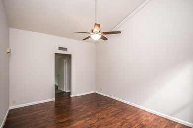 N 87th Way-7